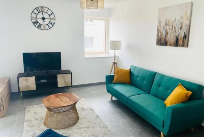 New 3 Bedrooms In Center With Terrace & Parking -142-92 * Luxemburg